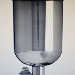 Iwata 5 Oz. Gravity Feed Cup With Lid New