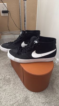 Nike Blazers Mid