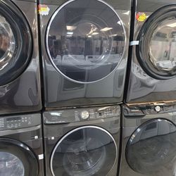 Samsung Front Loading Washer And Stackable Gas Dryer Set In Black 