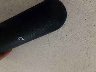 Beats Pill