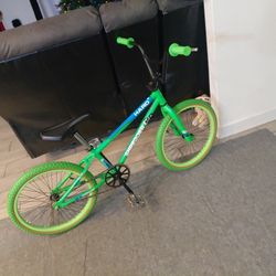 VINTAGE HARO SHREDDER