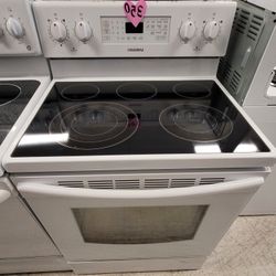 Electric And Gas Stove Used In Good Condition With 90days Warranty From $325 Up To $375