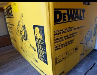 NEW IN BOX MITER SAW