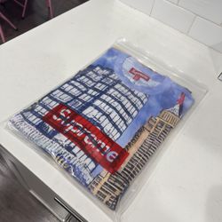 Supreme Long Sleeve T-shirt 