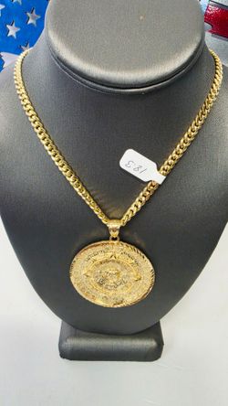 14k 24inch 5.2mm Chain And 14k Pendant