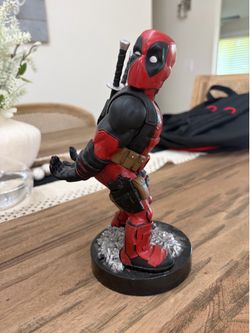 Dead pool gamer remote stand