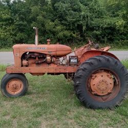 Allis Chalmers Tractor