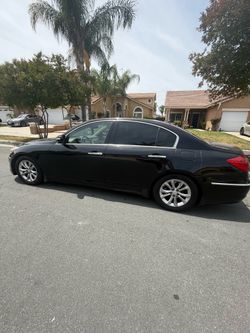 2012 Hyundai Genesis