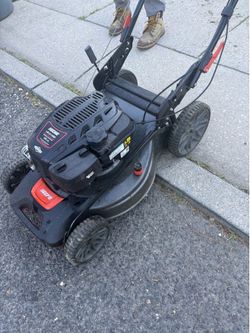 Echo lawn mower self propelled runs great