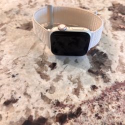 Apple Watch SE 2nd Gen, Starlight Aluminum 