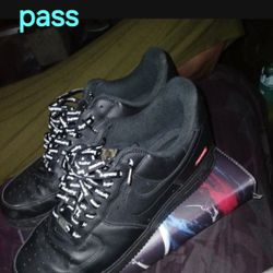 Nike Supreme BLACK