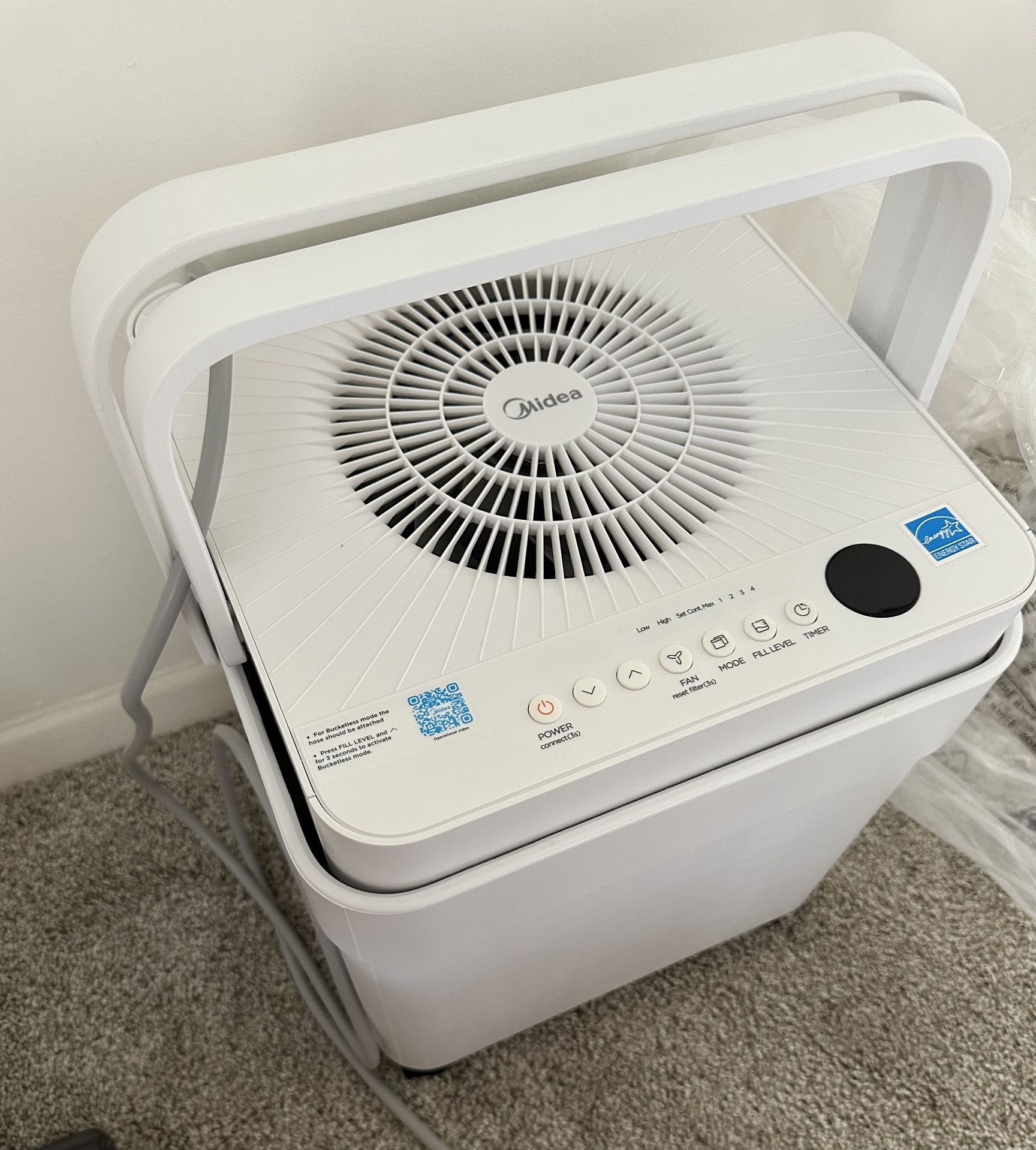 Midea Cube 20 Point Dehumidifier, Up to 1500 Sq Ft