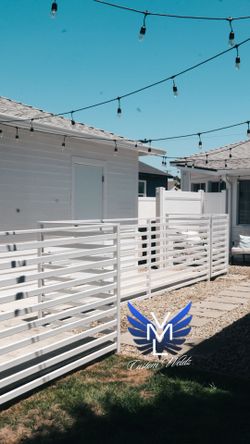 Fence / Gate