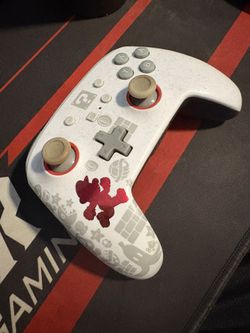 Nintendo Switch Pro Controller