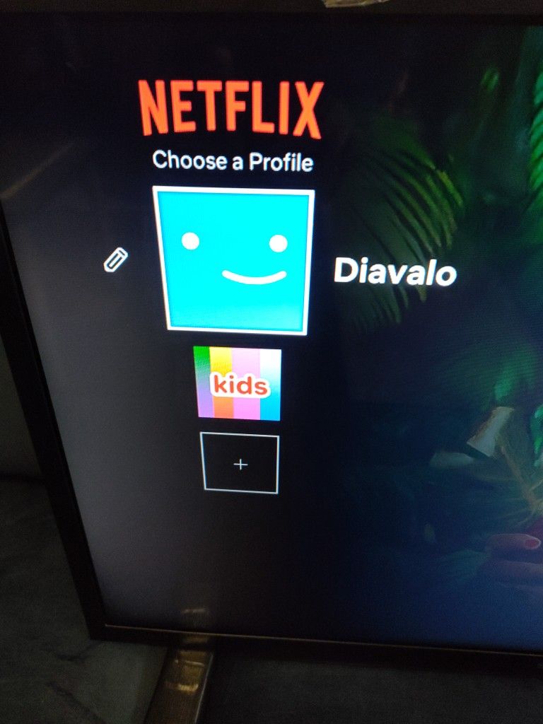 32" Sony Bravia Smart TV