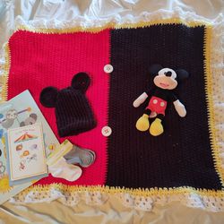 Handmade Mickey Mouse Blanket 