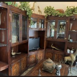 Thomasville Asian Inspired Wall Until 