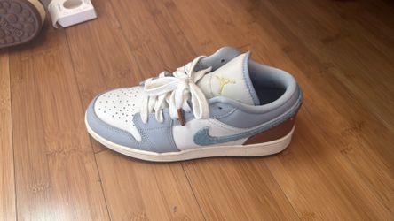 Air Jordan 1