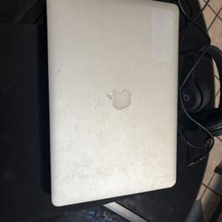 MacBook 2014  Battery Problems 