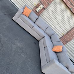 Really nice gray Sectional Couch