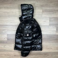 Moncler Maya size 6 brand new