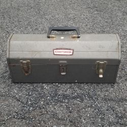 Vintage craftsman tool box 