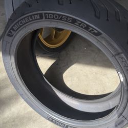 2025 Michelin Road 6. 180/55 ZR17
