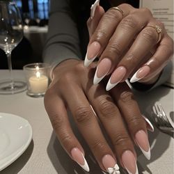 Classic French Tip Press-On Nails