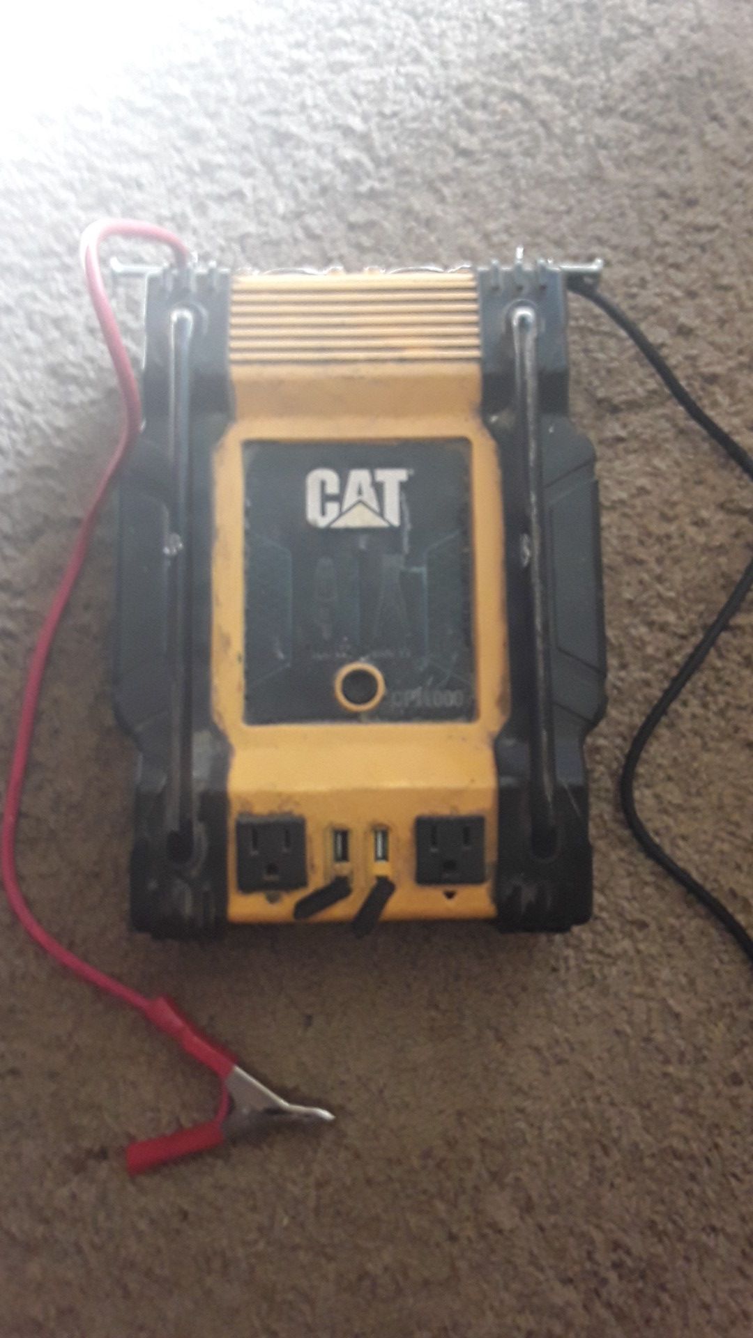 CAT 1000 Watt Power Inverter CPI1000 with USB Ports