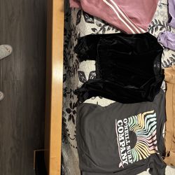 Girls sweaters and long sleeve shirt size10