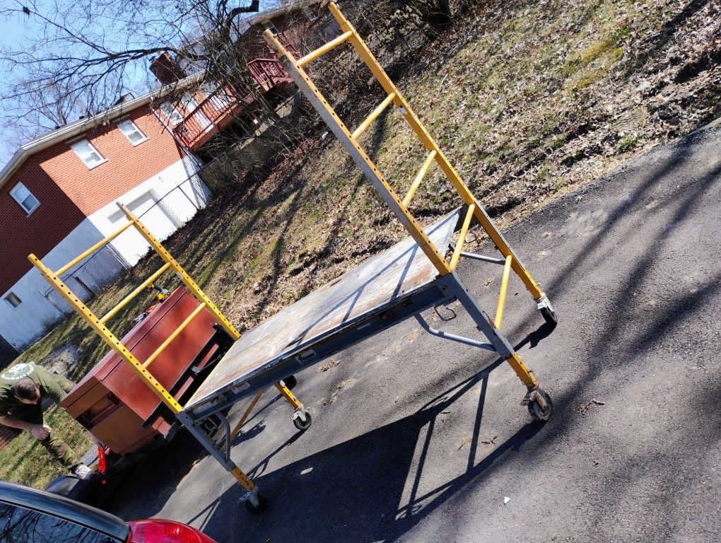 Snappy Drywall Scaffold 6-ft.