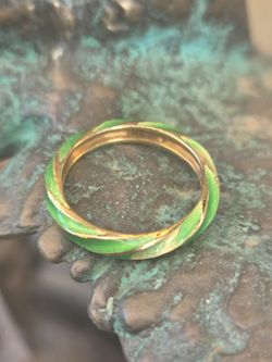 18k ring 1980s emeralds green 3.6 grams