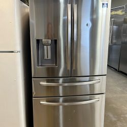 SAMSUNG FOUR DOOR REFRIGERATOR WITH DOOR IN DOOR 