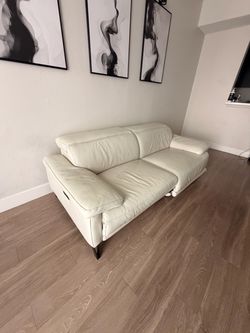 FREE RECLINER COUCH 🛋️
