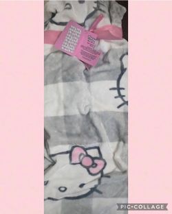 Hello Kitty Blanket