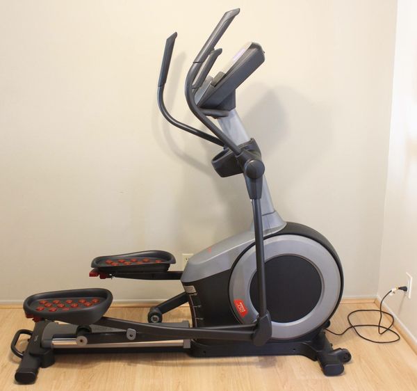 Featured image of post Freemotion 515 Elliptical Machine