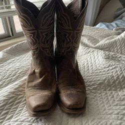 Women’s western boots