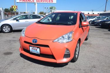 2013 Toyota Prius c