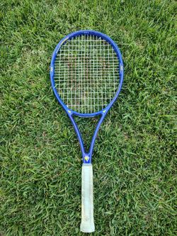 Wilson tennis racket with carrier