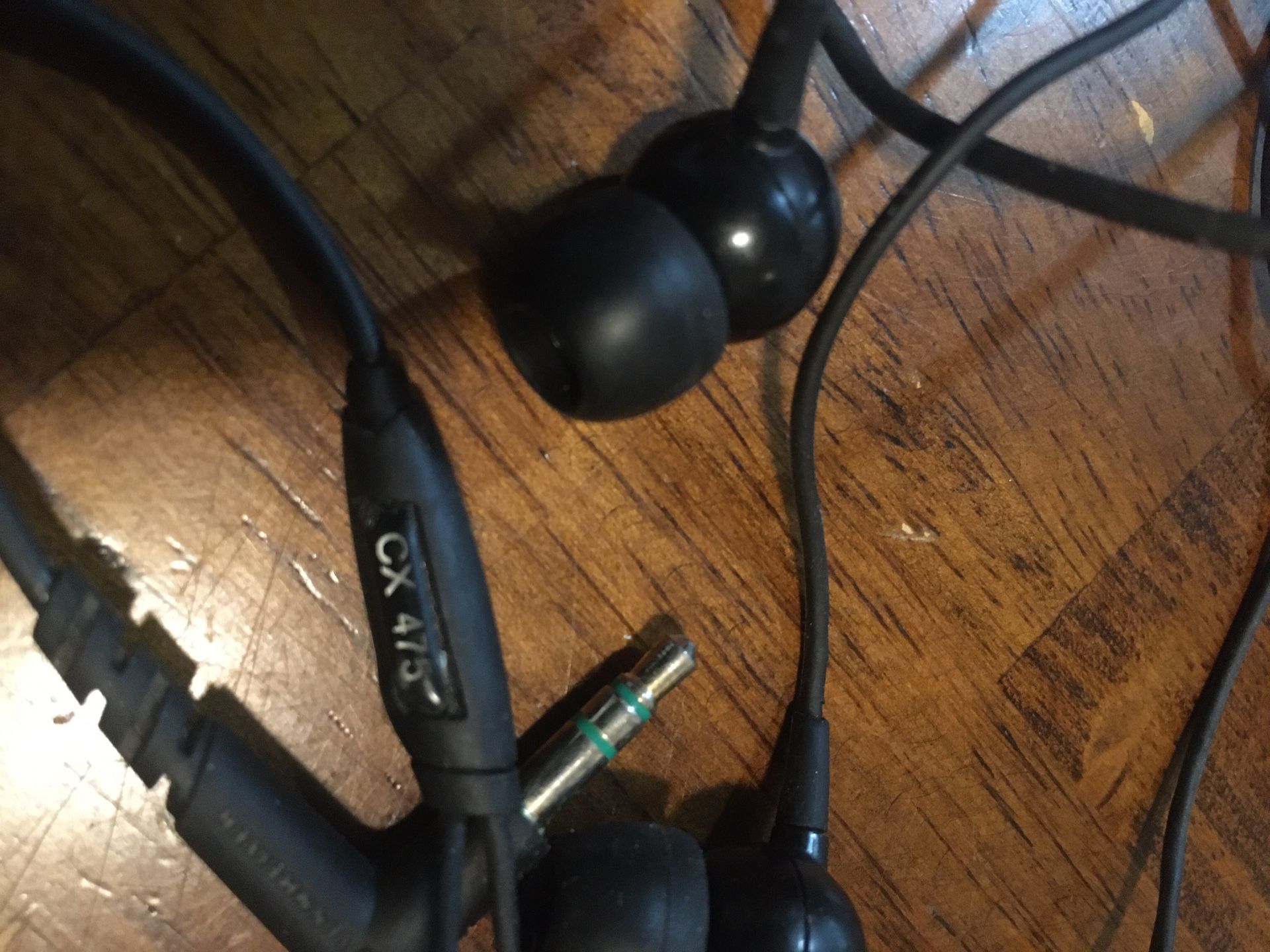 Sennheiser Premium CX 475 HD Ear buds headphones BIG BASS