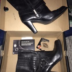New Women’s Leather Harley Davidson Boots Size 8 1/2 Please See Other Pictures Only $60 Firm