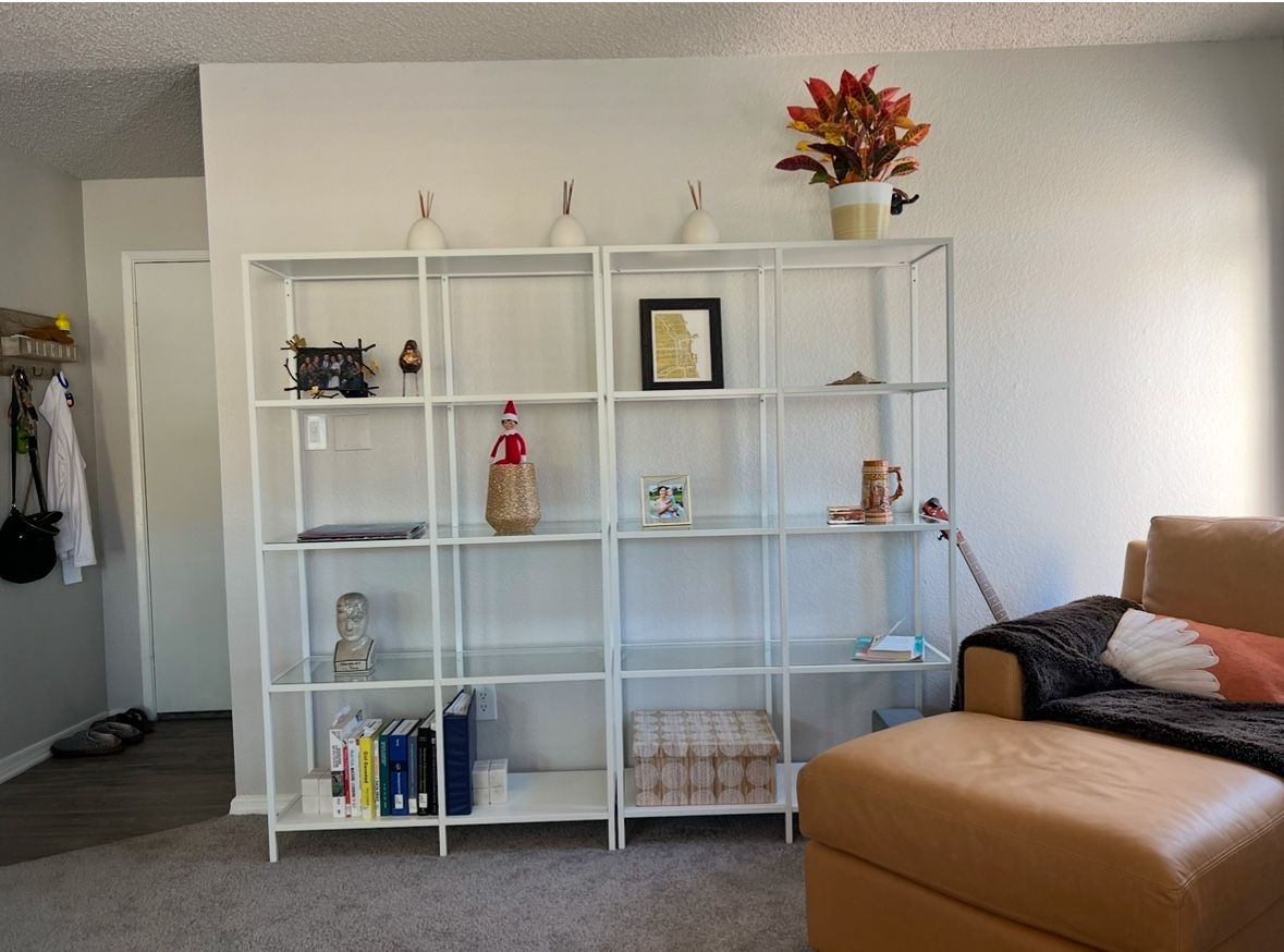 Open Shelf unit (two identical unites are availlable)