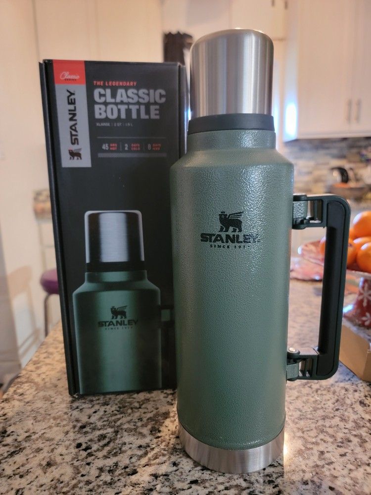 Stanley Classic OG Legendary Thermos Hammertone Green Brand New