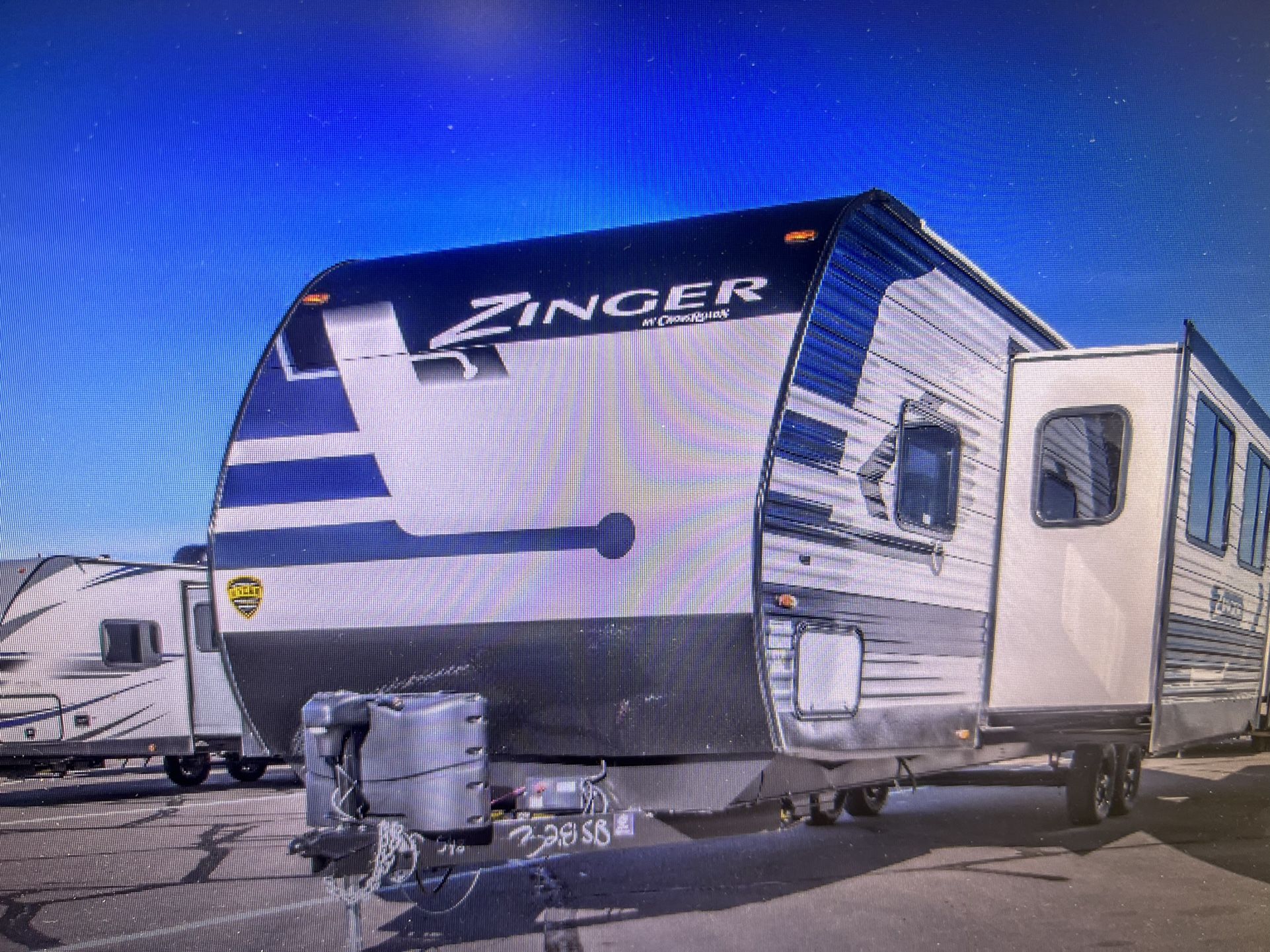 2022 ZINGER 32ft(328SB) Bunkquaters