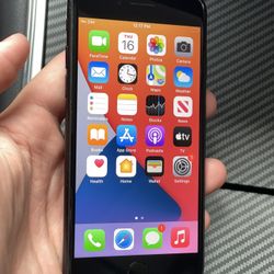 iPhone 7 32GB Unlocked 