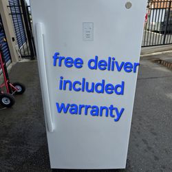 30 Days Warranty (Ge Freezer Frost-free Size 28w 29 1/2d 62h) I Can Help You With Free Delivery Within 10 Miles Distance 