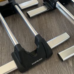 2 Topeak LineUp Bike Stands