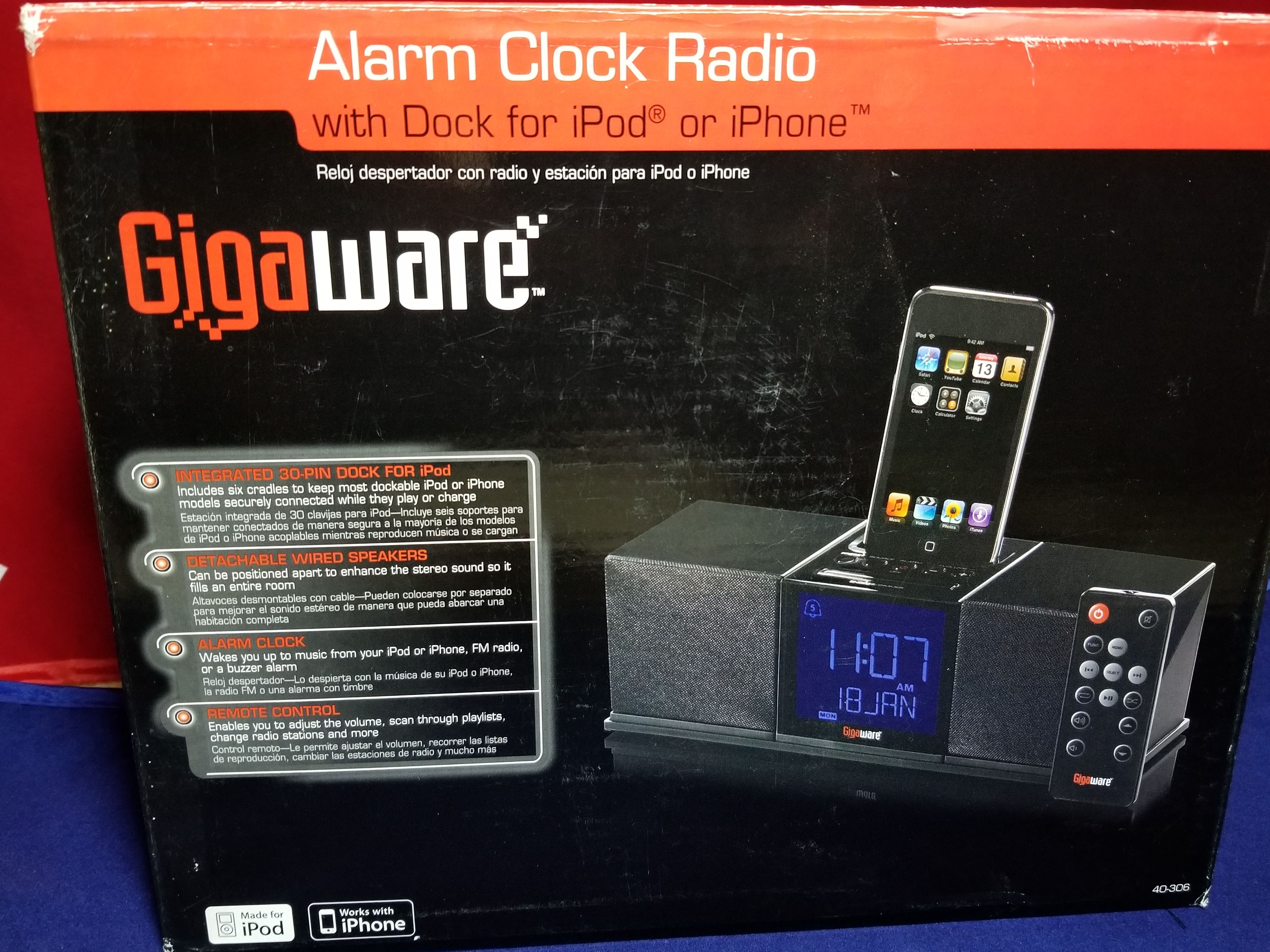 Gigaware alarm clock, AM/FM radio, iPhone & iPod Dock, w/Remote