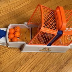 Hot Shot Basketball Game