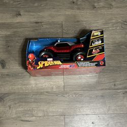 Marvel Spider-Man Buggy Remote Control Vehicle 1:14 Scale - Glossy Red